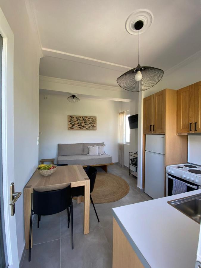 Thassa Beach Apartment No1 Leonidio Luaran gambar
