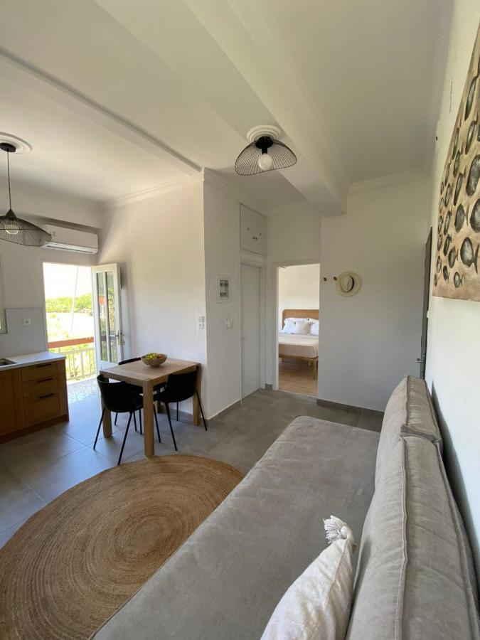 Thassa Beach Apartment No1 Leonidio Luaran gambar